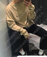 Handsome young guy looking for a girl